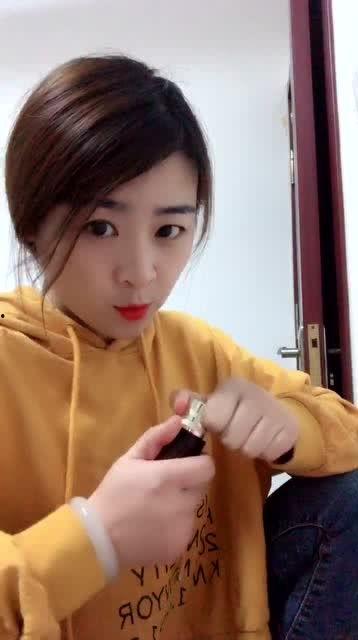 娱乐吃瓜酱美女在线观看,美女在线观看，揭秘娱乐圈幕后故事